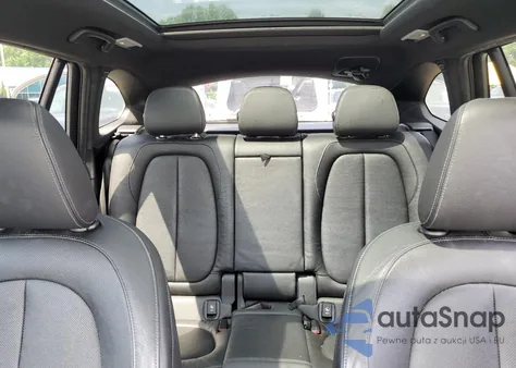 2018 BMW X1 xDrive28I z USA, uszkodzony, nr VIN WBXHT3C39J5F91943